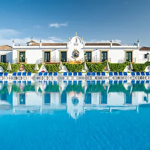Globales Pueblo Andaluz *** Сан-Педро-де-Алькантара